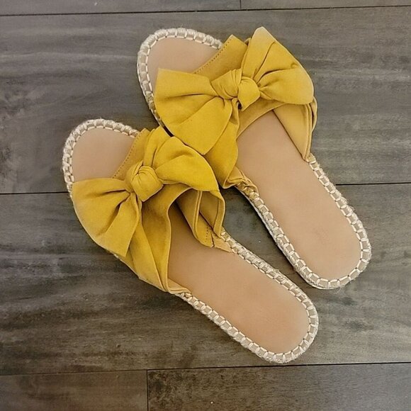 Universal Thread Mustard Bow Espadrille Slides Size 11 NWOB - Picture 5 of 6